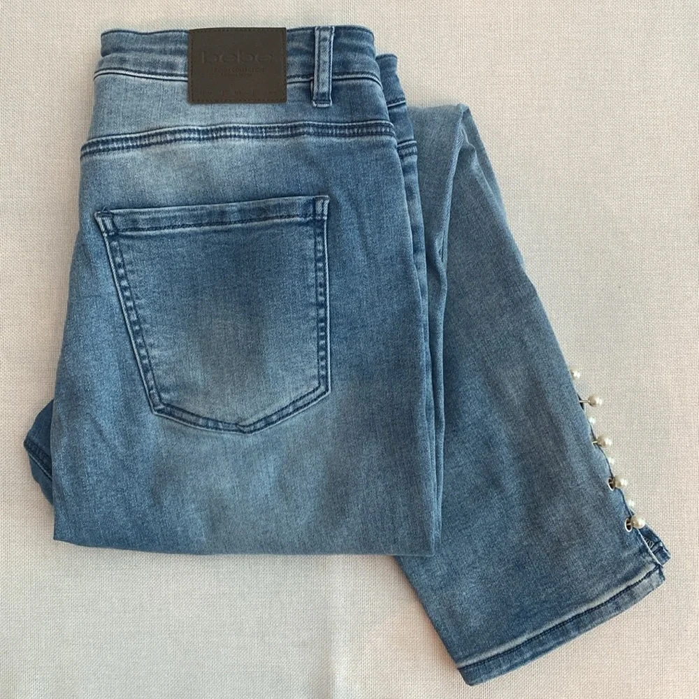 bebe • High Waist Skinny Pearl Detail Ankle Jean - Medium Blue Wash - Picture 13 of 13